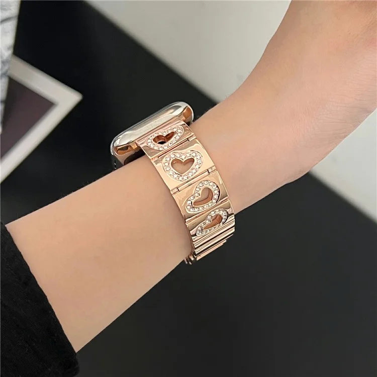 Hollow Heart Metal Strap for Apple Watch Series 10 42mm  /  9 8 7 41mm  /  SE (2023) SE (2022) SE 6 5 4 40mm  /  3 2 1 38mm