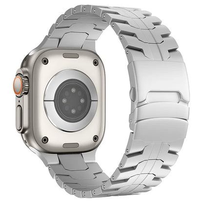 Titanium Alloy Watch Strap for Apple Watch Series 10 42mm  /  9 8 7 41mm  /  SE (2023) SE (2022) SE 6 5 4 40mm  /  3 2 1 38mm