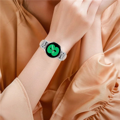 Silver Buckle 20mm Watchband for Samsung Galaxy Watch3 41mm  /  Watch4  /  Watch5  /  Watch4 Classic  /  Watch4 Active  /  Watch5 Active