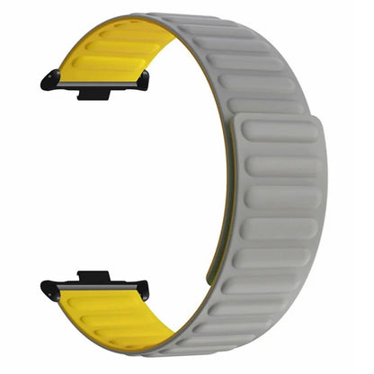 For Xiaomi Redmi Watch 4 Magnetic Silicone Watch Band Strap with Alloy Connector