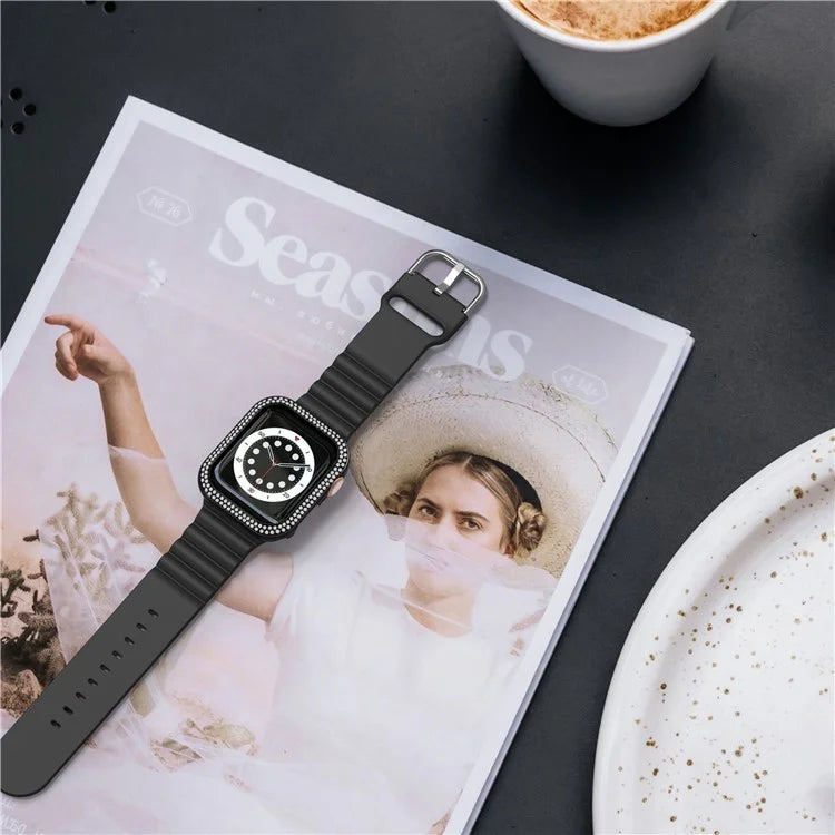 Rhinestone Decor Zinc Alloy Watch Case for Apple Watch SE  /  SE (2022)  /  SE (2023)  /  Series 6  /  5  /  4 40mm