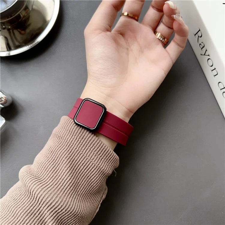For Samsung Gear S3 Classic / Garmin Vivoactive 4 Silicone Magnetic Strap 22mm Watch Band