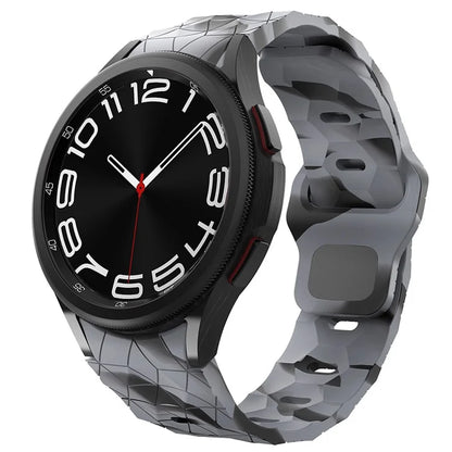 For Samsung Galaxy Watch6 / Watch 5 / Watch4 Silicone Strap Dual Color Watch Band Football Pattern