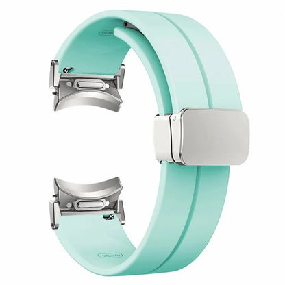 For Samsung Galaxy Watch4  /  Watch 5  /  Watch6 Wrist Strap Soft Silicone Watch Band with Magnetic Buckle