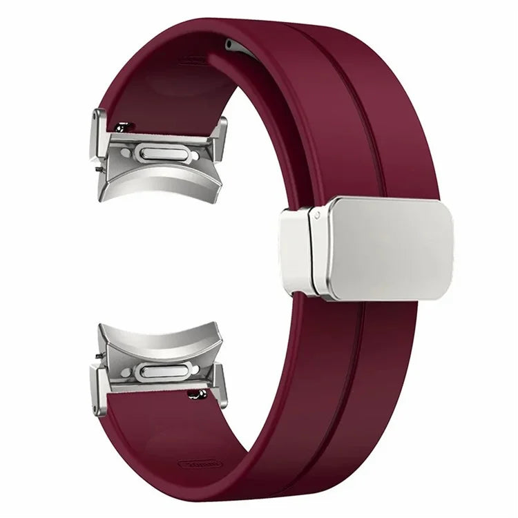 For Samsung Galaxy Watch4  /  Watch 5  /  Watch6 Wrist Strap Soft Silicone Watch Band with Magnetic Buckle