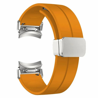 For Samsung Galaxy Watch4  /  Watch 5  /  Watch6 Wrist Strap Soft Silicone Watch Band with Magnetic Buckle