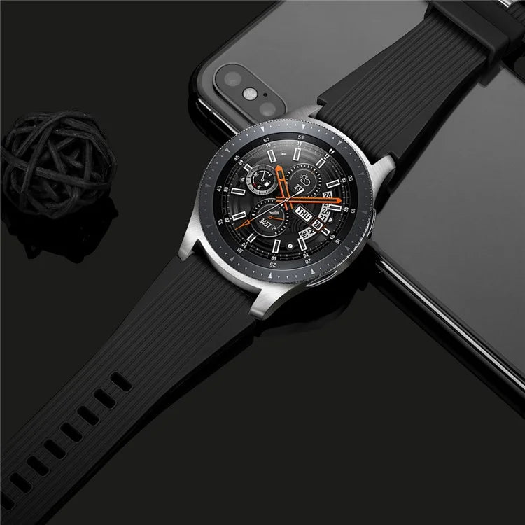 S Size 22mm Silicone Strap for Samsung Galaxy Watch Active / Galaxy Watch 46mm / Huawei Watch GT 2 Replacement Band