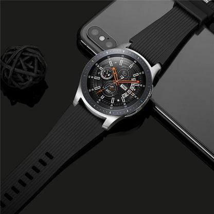 L Size 22mm Silicone Strap for Samsung Galaxy Watch Active / Galaxy Watch 46mm / Huawei Watch GT 2 Smartwatch Band