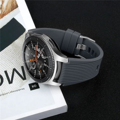 L Size 22mm Silicone Strap for Samsung Galaxy Watch Active / Galaxy Watch 46mm / Huawei Watch GT 2 Smartwatch Band