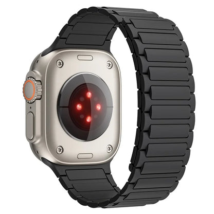KALEBOL For Apple Watch Series 9 8 7 41mm  /  SE (2023) SE (2022) SE 6 5 4 40mm  /  3 2 1 38mm Watch Strap Magnetic Silicone Band