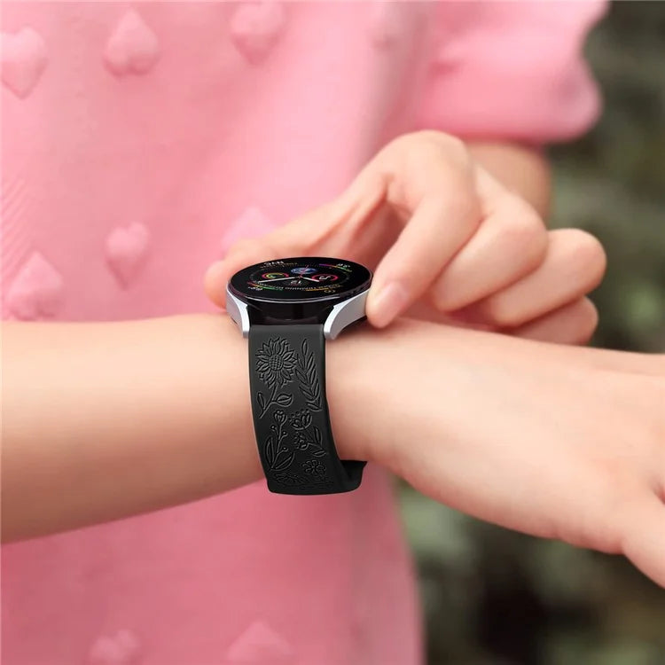 For Garmin Vivomove 3 / Forerunner 645 / Samsung Gear S2 Classic Universal 20mm Carving Flower Silicone Watch Strap