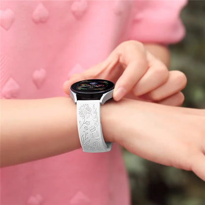 For Garmin Vivomove 3 / Forerunner 645 / Samsung Gear S2 Classic Universal 20mm Carving Flower Silicone Watch Strap