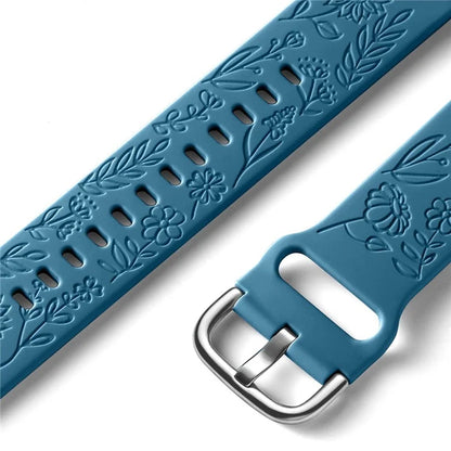 For Garmin Vivomove 3 / Forerunner 645 / Samsung Gear S2 Classic Universal 20mm Carving Flower Silicone Watch Strap