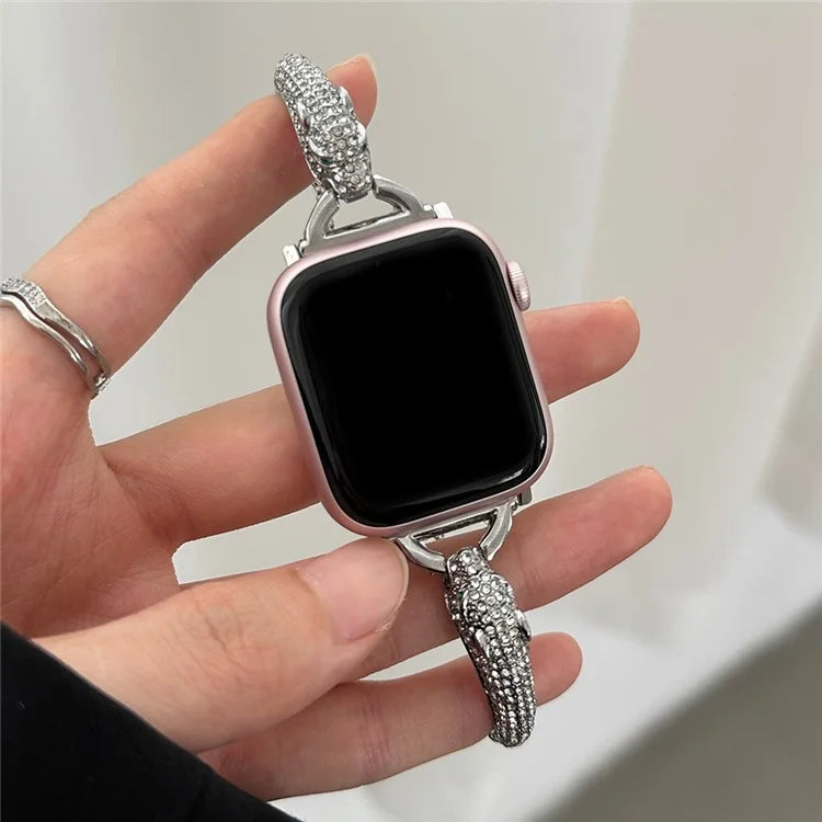 For Apple Watch Series 9  /  8  /  7 41mm  /  SE (2023)  /  SE(2022)  /  SE  /  6  /  5  /  4 40mm  /  3  /  2  /  1 38mm Metal Leopard Head Bracelet Strap