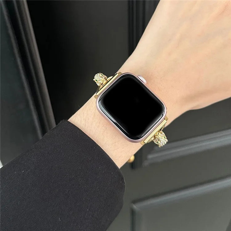 For Apple Watch Ultra 2 Ultra 49mm / Series 9 8 7 45mm / 6 5 4 SE (2023) SE (2022) SE 44mm / 3 2 1 42mm Band Zinc Alloy Leopard Head Bracelet