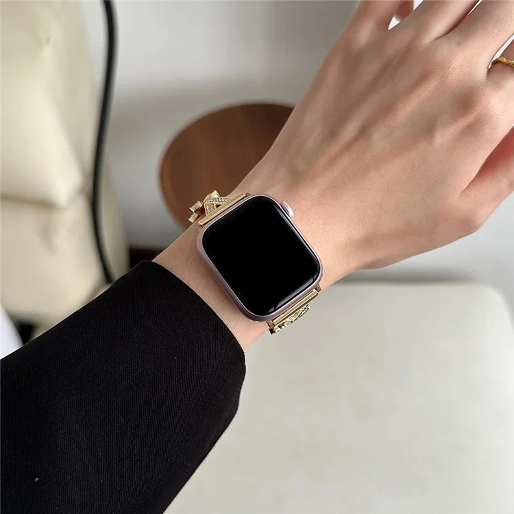 For Apple Watch Ultra 2 Ultra 49mm / 9 8 7 45mm / 6 5 4 SE (2022) SE (2023) SE 44mm / 3 2 1 42mm Zinc Alloy Watch Strap
