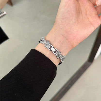 For Apple Watch Ultra 2 Ultra 49mm / 9 8 7 45mm / 6 5 4 SE (2022) SE (2023) SE 44mm / 3 2 1 42mm Zinc Alloy Watch Strap