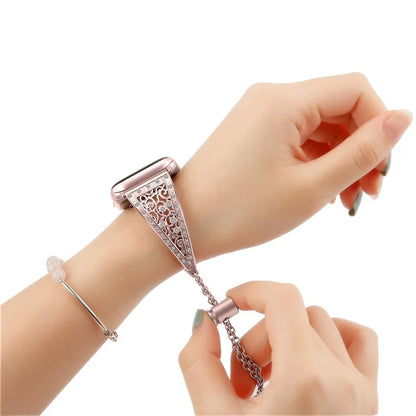 For Apple Watch Ultra 49mm / Ultra 2 49mm / Series 9 / 8 / 7 45mm / 6 / 5 / 4 / SE / SE (2022) / SE (2023) 44mm / 3 / 2 / 1 42mm Floral Slider Bracelet Strap
