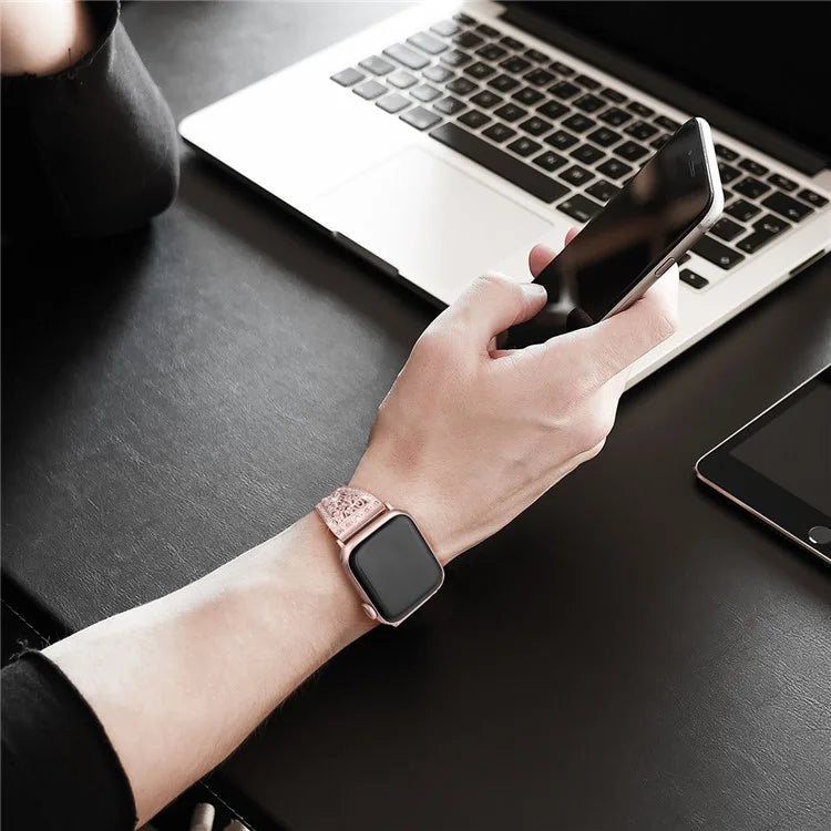 For Apple Watch Ultra 49mm / Ultra 2 49mm / Series 9 / 8 / 7 45mm / 6 / 5 / 4 / SE / SE (2022) / SE (2023) 44mm / 3 / 2 / 1 42mm Floral Slider Bracelet Strap
