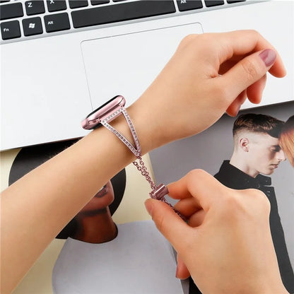 Hollow Triangle Strap for Apple Watch Series 9 8 7 41mm / 6 5 4 SE SE (2022) SE (2023) 40mm / 3 2 1 38mm Zinc Alloy Band