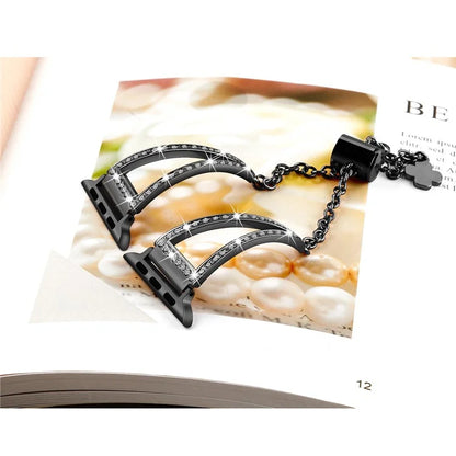For Apple Watch Ultra 49mm / Ultra 2 49mm / Series 9 / 8 / 7 45mm / 6 / 5 / 4 / SE / SE (2022) / SE (2023) 44mm / 3 / 2 / 1 42mm Hollow Triangle Slider Bracelet