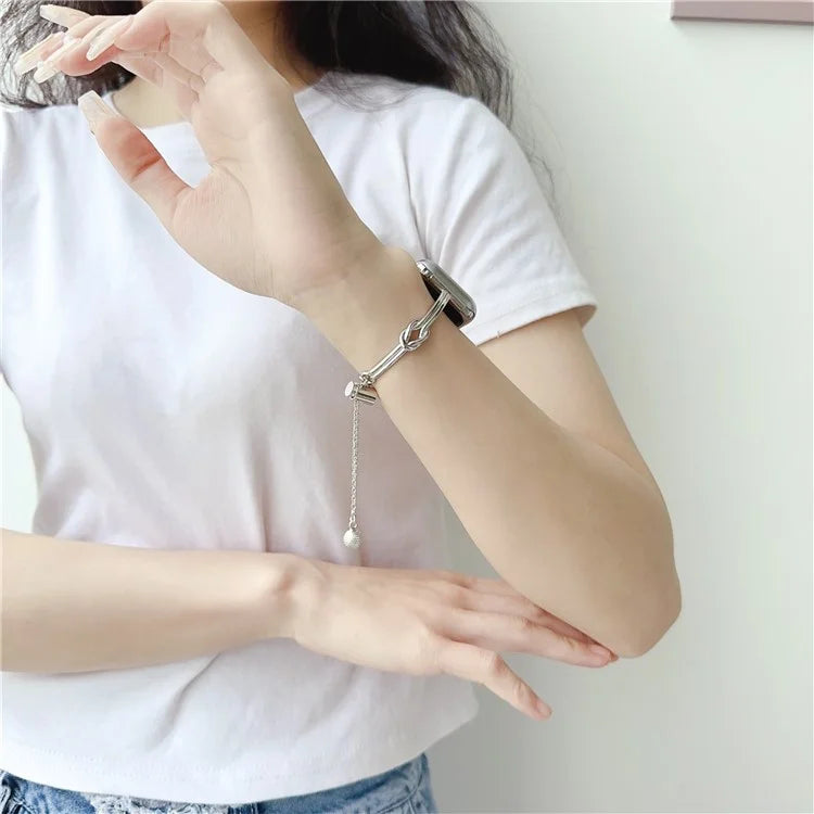 For Apple Watch Ultra 2 Ultra 49mm / 9 8 45mm / 6 5 4 SE (2023) SE (2022) SE 44mm / 3 2 1 42mm Alloy Strap Knotted Watch Band
