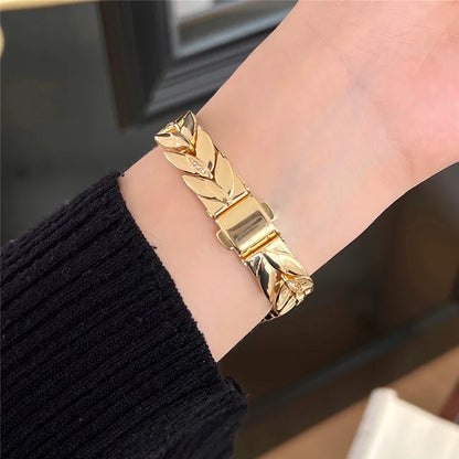 For Apple Watch Ultra 2 Ultra 49mm / 9 8 7 45mm / 6 5 4 SE (2023) SE (2022) SE 44mm / 3 2 1 42mm Wheat Spike Zinc Alloy Wristband