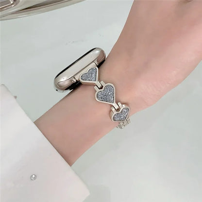 Zinc Alloy Band for Apple Watch Ultra 2 Ultra 49mm / Series 9 8 7 45mm / 6 5 4 SE (2023) SE (2022) SE 44mm / 3 2 1 42mm Heart Design Strap