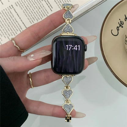Zinc Alloy Band for Apple Watch Ultra 2 Ultra 49mm / Series 9 8 7 45mm / 6 5 4 SE (2023) SE (2022) SE 44mm / 3 2 1 42mm Heart Design Strap