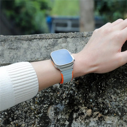 For Apple Watch Series 9 8 7 41mm / 6 5 4 SE (2023) SE (2022) SE 40mm / 3 2 1 38mm Magnetic Silicone Strap
