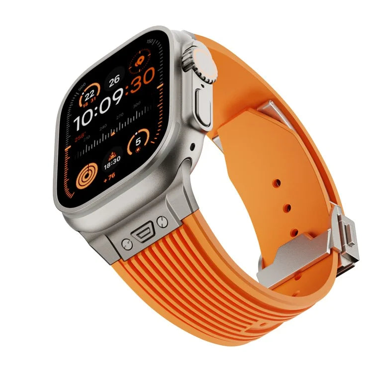 For Apple Watch Ultra 2 Ultra 49mm / 9 8 7 45mm / 6 5 4 SE (2022) SE (2023) SE 44mm / 3 2 1 42mm Silicone Watch Band with Buckle