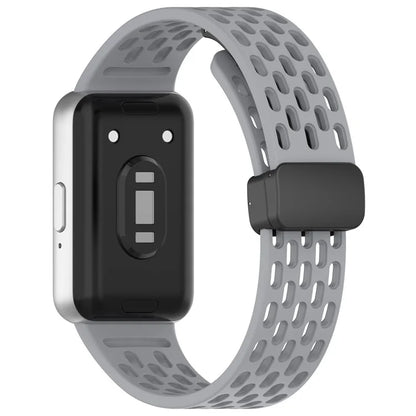 Wrist Band for Samsung Galaxy Fit3 R930 Magnetic Silicone Smartwatch Bracelet Strap