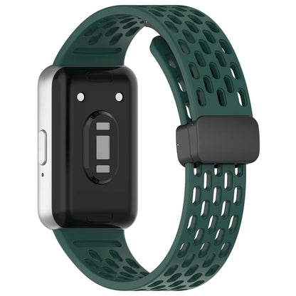 Wrist Band for Samsung Galaxy Fit3 R930 Magnetic Silicone Smartwatch Bracelet Strap
