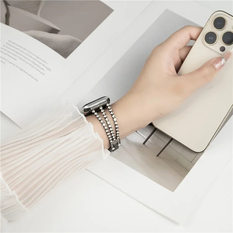 For Apple Watch Ultra 2 Ultra 49mm  /  Series 9 8 7 45mm  /  6 5 4 SE (2023) SE (2022) SE 44mm  /  3 2 1 42mm 3 Rows Rhinestone Bracelet Strap