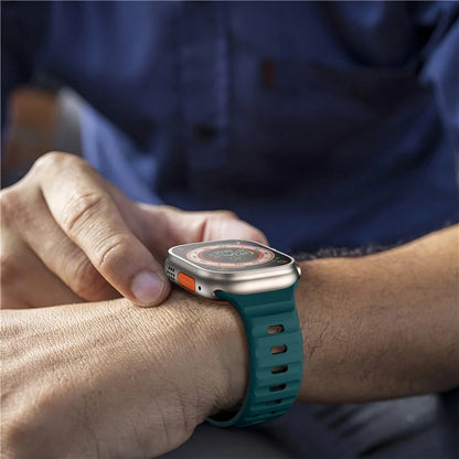 For Apple Watch Ultra 2 Ultra 49mm / Series 9 8 7 45mm / 6 5 4 SE (2023) SE (2022) SE 44mm / 3 2 1 42mm Dual-Color Silicone Strap