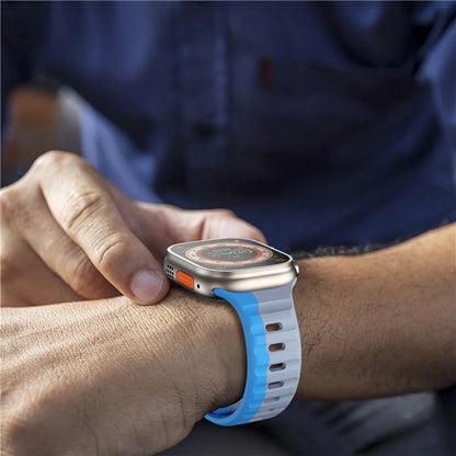For Apple Watch Ultra 2 Ultra 49mm / Series 9 8 7 45mm / 6 5 4 SE (2023) SE (2022) SE 44mm / 3 2 1 42mm Dual-Color Silicone Strap