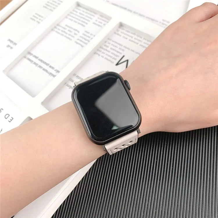 For Apple Watch Series 9 8 7 41mm / 6 5 4 SE (2022) SE (2023) SE 40mm / 3 2 1 38mm Watch Band Hollow-Out Leather Strap