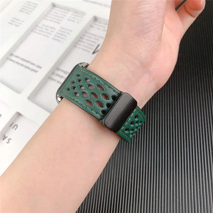 For Apple Watch Ultra 2 Ultra 49mm / Series 9 8 7 45mm / 6 5 4 SE (2023) SE (2022) SE 44mm / 3 2 1 42mm Breathable Strap Leather Watch Band