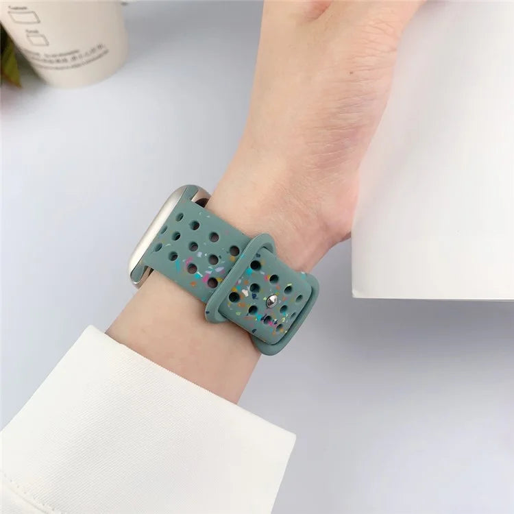 For Apple Watch Ultra 2 Ultra 49mm / Series 9 8 7 45mm / 6 5 4 SE (2022) SE (2023) SE 44mm / 3 2 1 42mm Confetti Decor Silicone Strap