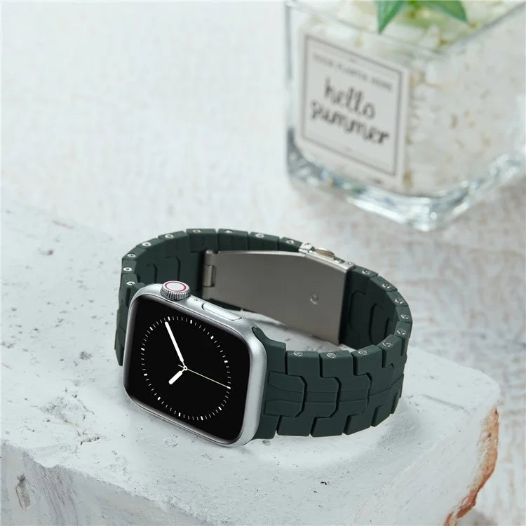For Apple Watch Ultra 2 Ultra 49mm  /  Series 9 8 7 45mm  /  6 5 4 SE (2022) SE (2023) SE 44mm  /  3 2 1 42mm Silicone Watch Band