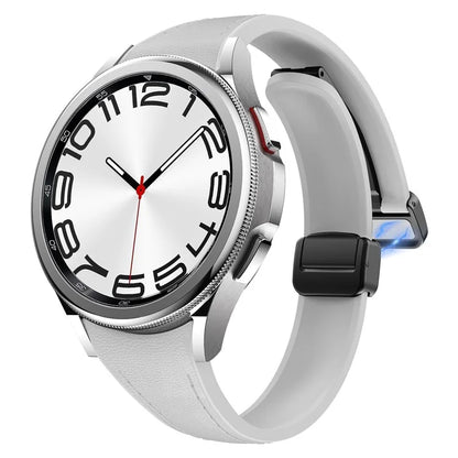For Samsung Watch FE 40mm / Watch4 Classic Active / Watch 5 / Watch6 Classic Magnetic Buckle Leather+Silicone Strap