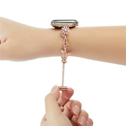 For Apple Watch Ultra 2 Ultra 49mm / 9 8 7 45mm / 6 5 4 SE (2023) SE (2022) SE 44mm / 3 2 1 42mm Zinc Alloy Watch Band Flower Bangle Bracelet