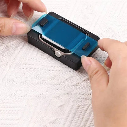 2PCS PMMA Screen Film for Apple Watch Series 4 / 5 / 6 / SE (2022) / SE (2023) / SE 44mm Screen Covering with Installation Tool