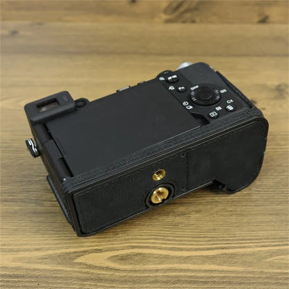 For Sony A7C II / A7CR Camera Bottom Case Genuine Cow Leather Anti-Drop Half Body Cover with Battery Opening