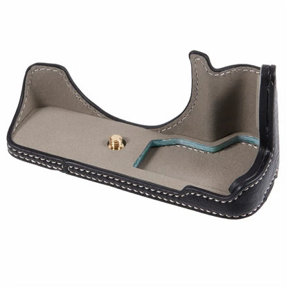 For Canon EOS M50 Mark II /  M50 / M5 Leather Camera Bag Half Body Case with Battery Opening Buffalo TextureBlack