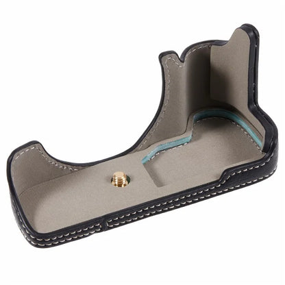 For Canon EOS M50 Mark II /  M50 / M5 Leather Camera Bag Half Body Case with Battery Opening Buffalo TextureBlack