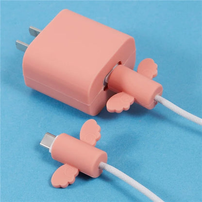 Solid Color Wings Protective Sleeve for Apple iPhone 18 / 20W Charger Cover + 2Pcs Data Cable Saver Silicone Case