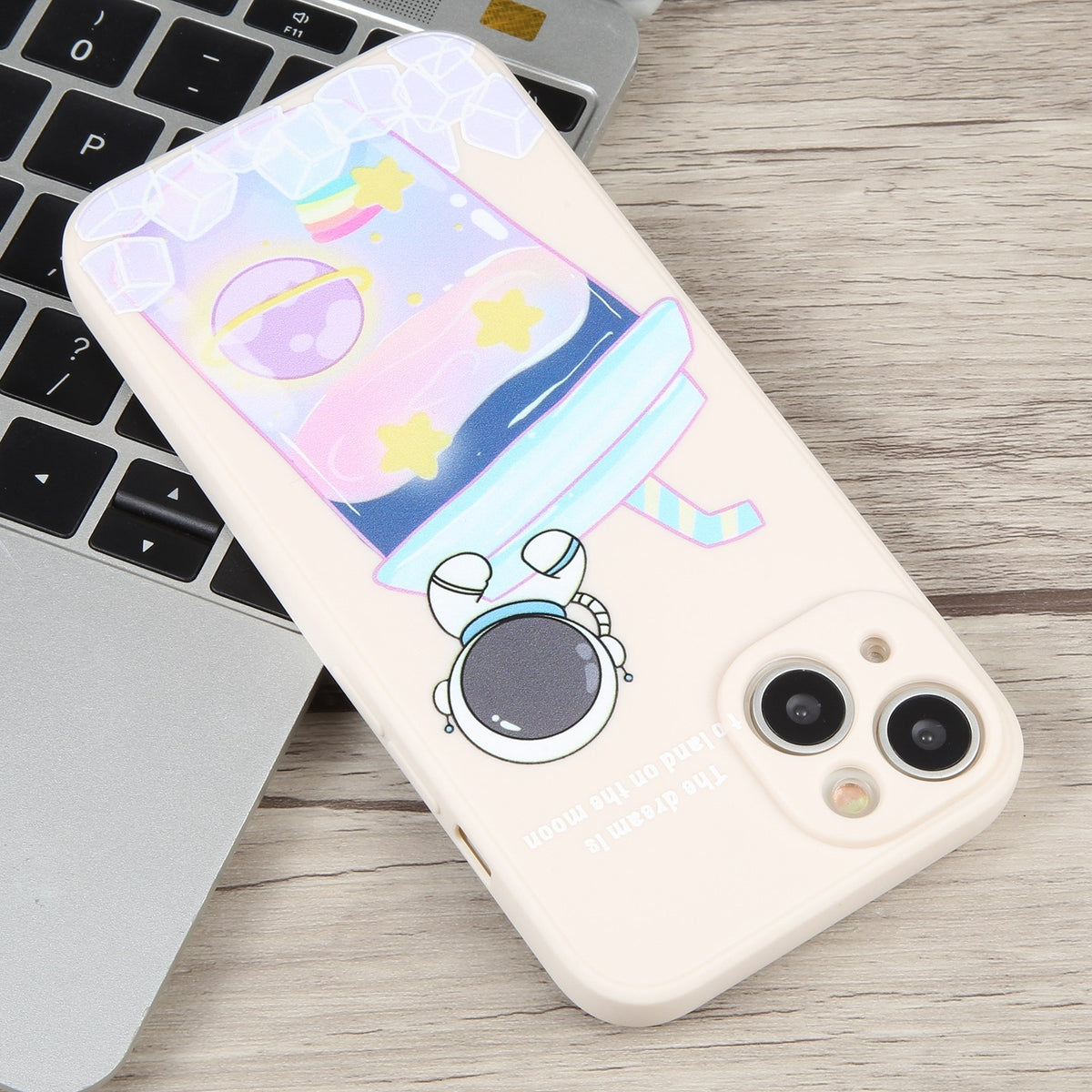 ELECTROPRIME For iPhone 15 Plus Milk Tea Astronaut Pattern Liquid Silicone Phone Case(Ivory White)