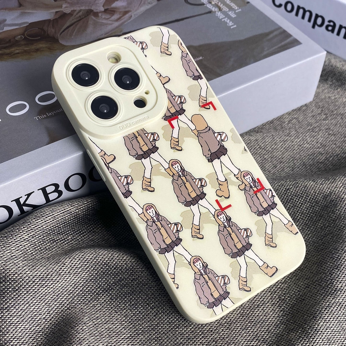 ELECTROPRIME For iPhone 15 Liquid Silicone Pedestrians Pattern Phone Case(Beige)
