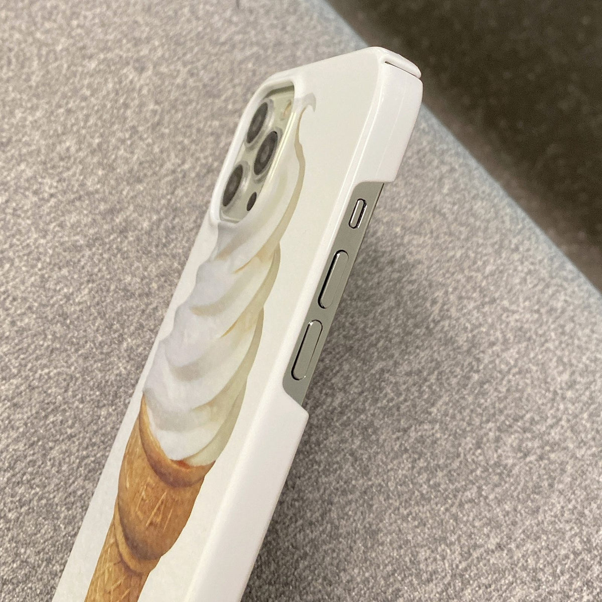ELECTROPRIME For iPhone 15 Painted Pattern PC Phone Case(Ice Cream)